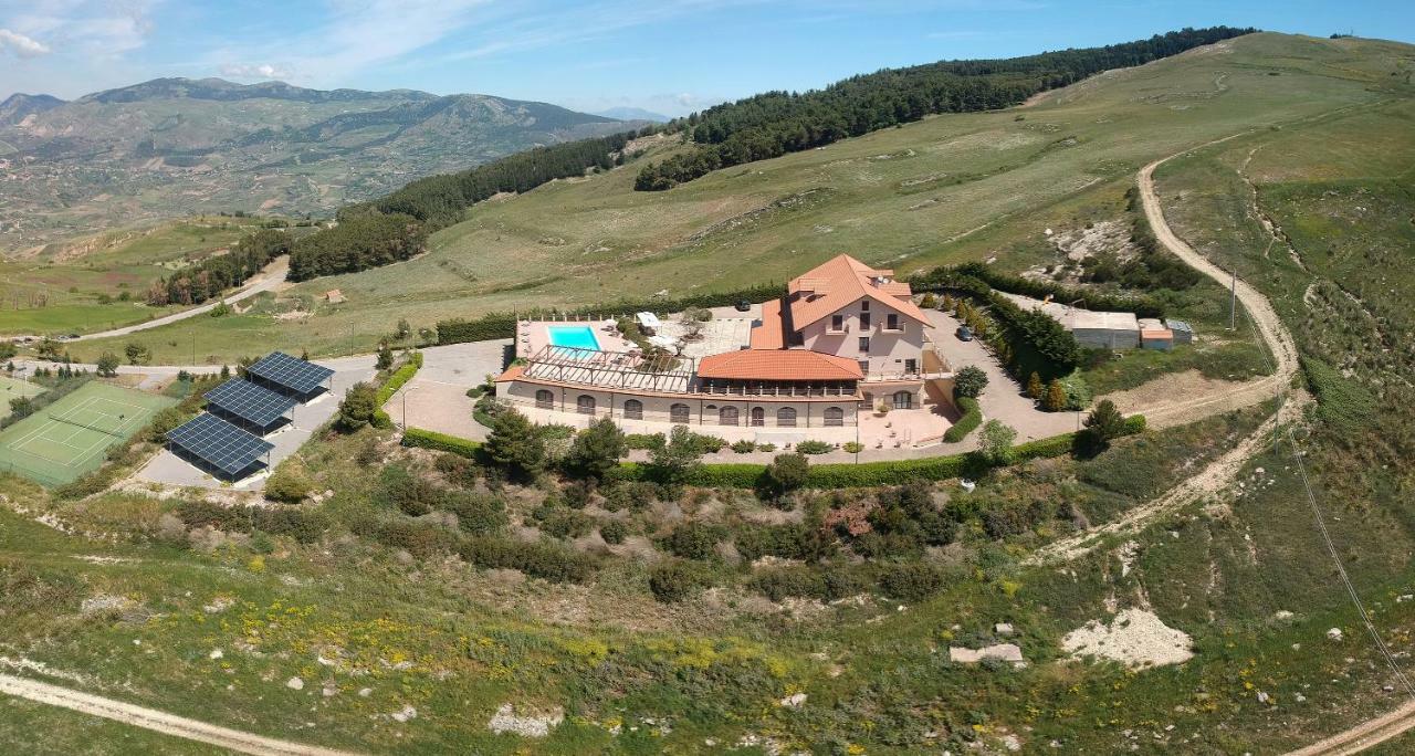 Pigna D'Oro Country Hotel Santo Stefano Quisquina 외부 사진